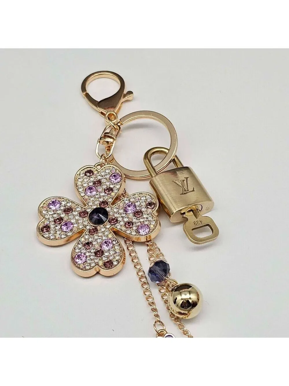 Louis Vuitton Authentic Gold Lock 🔒 Unbranded Flower Keychain Charm for Bags